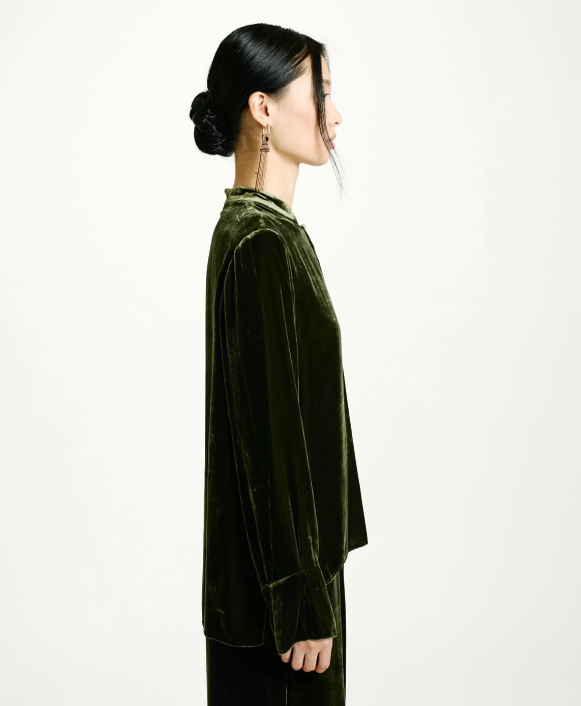 BLOUSE AISU EN VELOURS MÉLANGE DE SOIE LISSE - VERT MATCHA*Momoni Outlet
