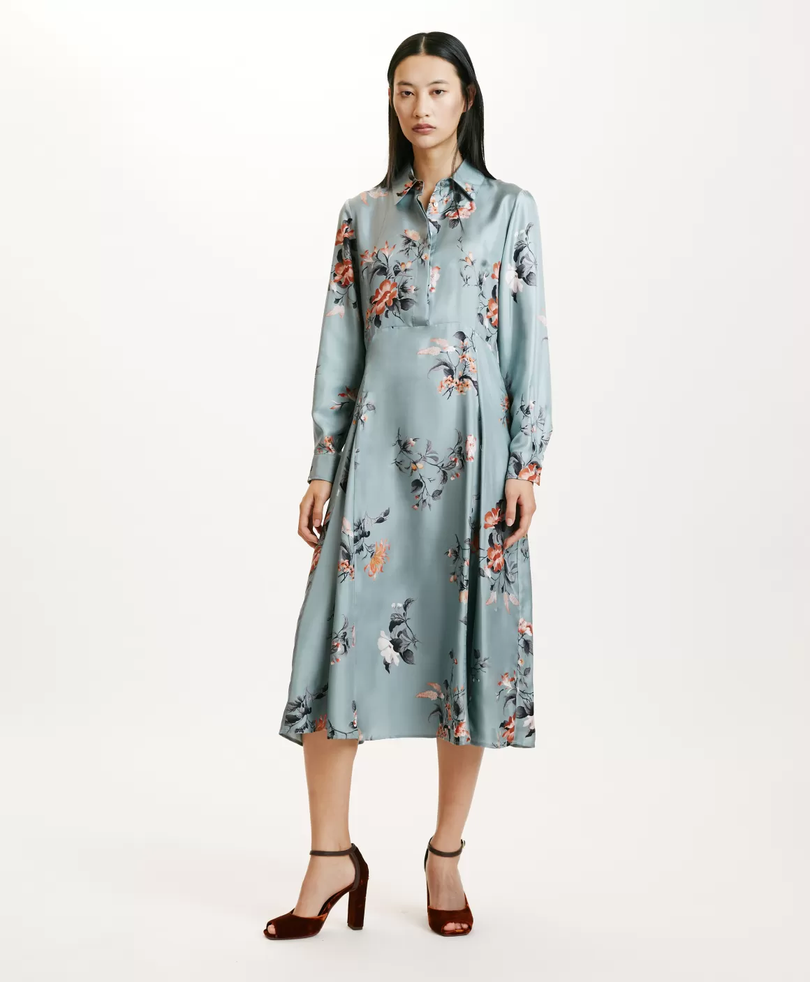 ROBE CHIBA EN SERGÉ DE SOIE IMPRIMÉ - BLEU CLAIR/TABAC*Momoni Outlet