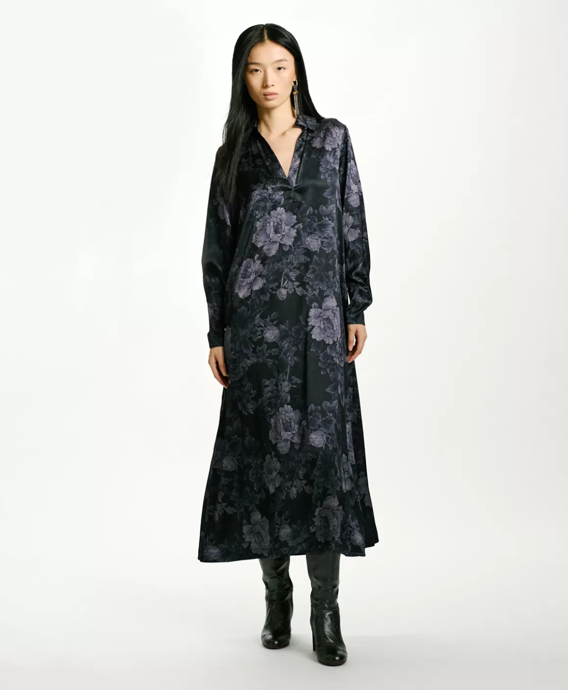 ROBE KIKYO EN SATIN STRETCH IMPRIMÉ - BLEU/BLEU NUIT*Momoni Clearance